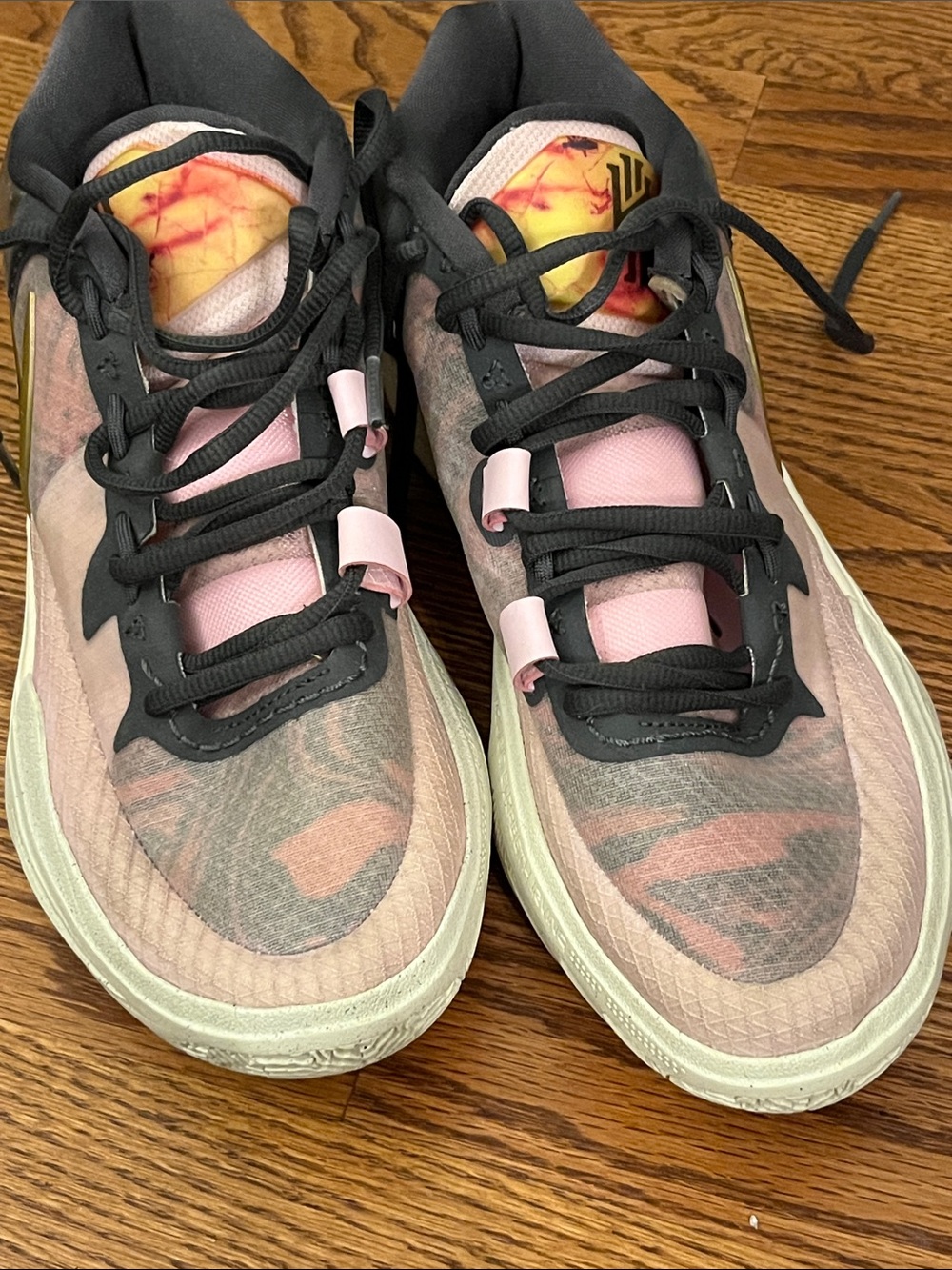 Nike Kyrie 8 "All-Star" (Pink Foam/Multi-Color)